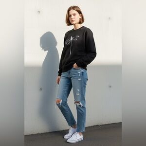 Private Label Black Sweatshirt with Dragonfly Design